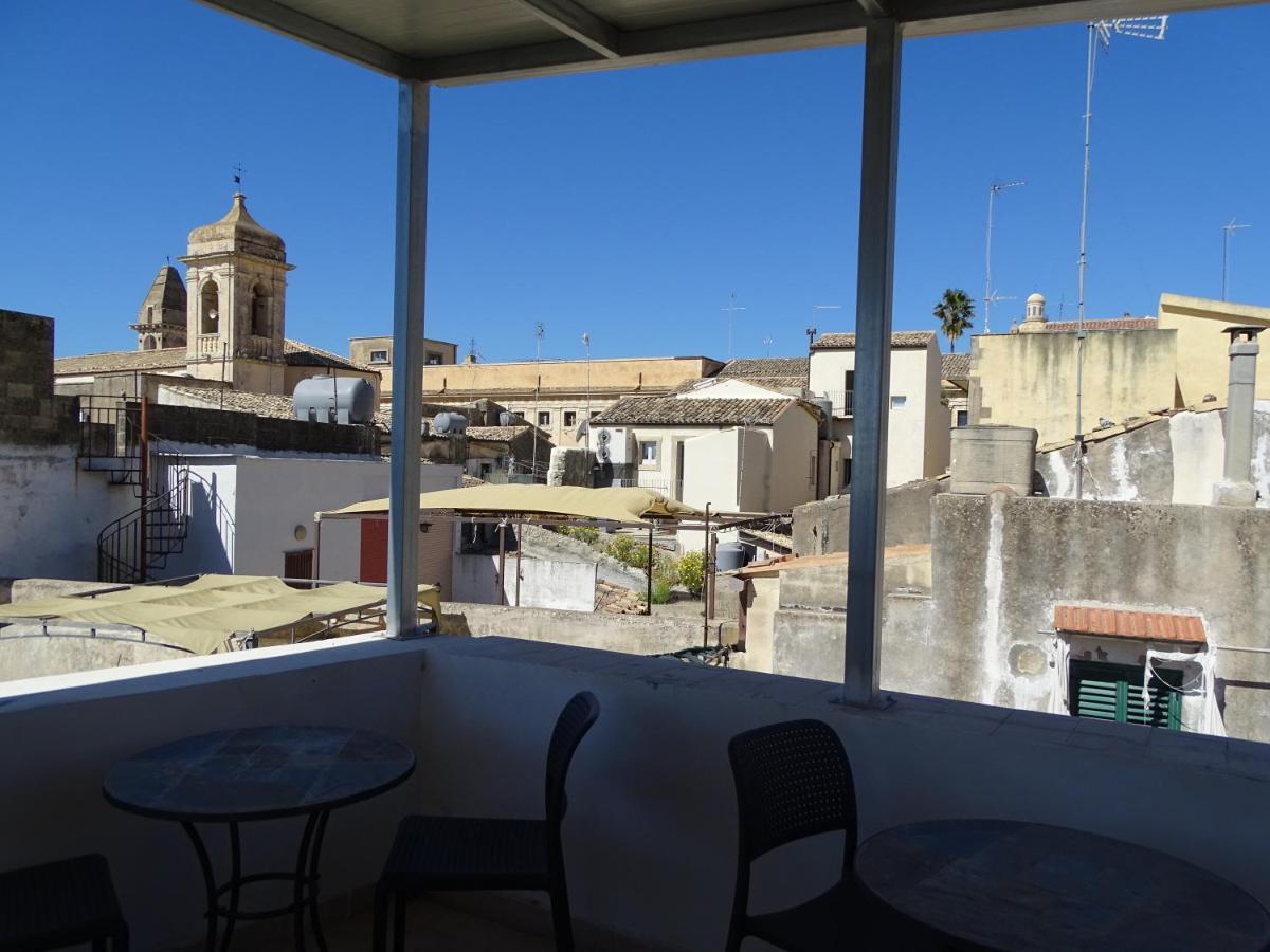 B&B Vinci Noto Extérieur photo