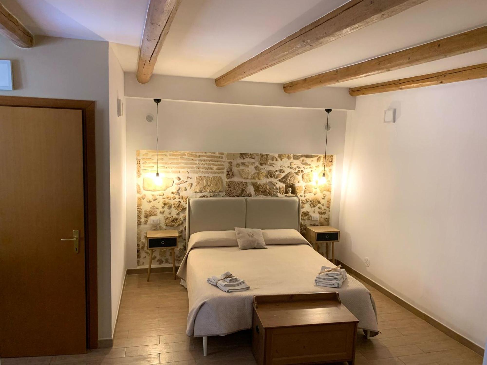 B&B Vinci Noto Extérieur photo