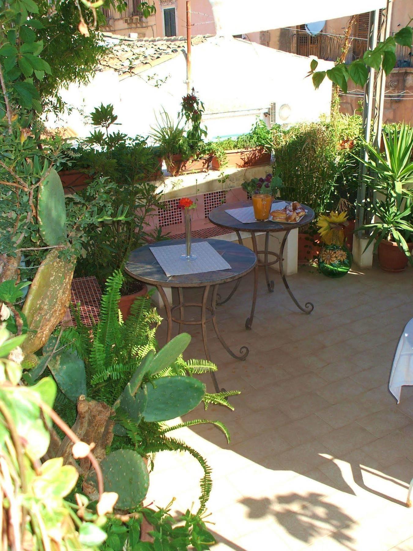 B&B Vinci Noto Extérieur photo