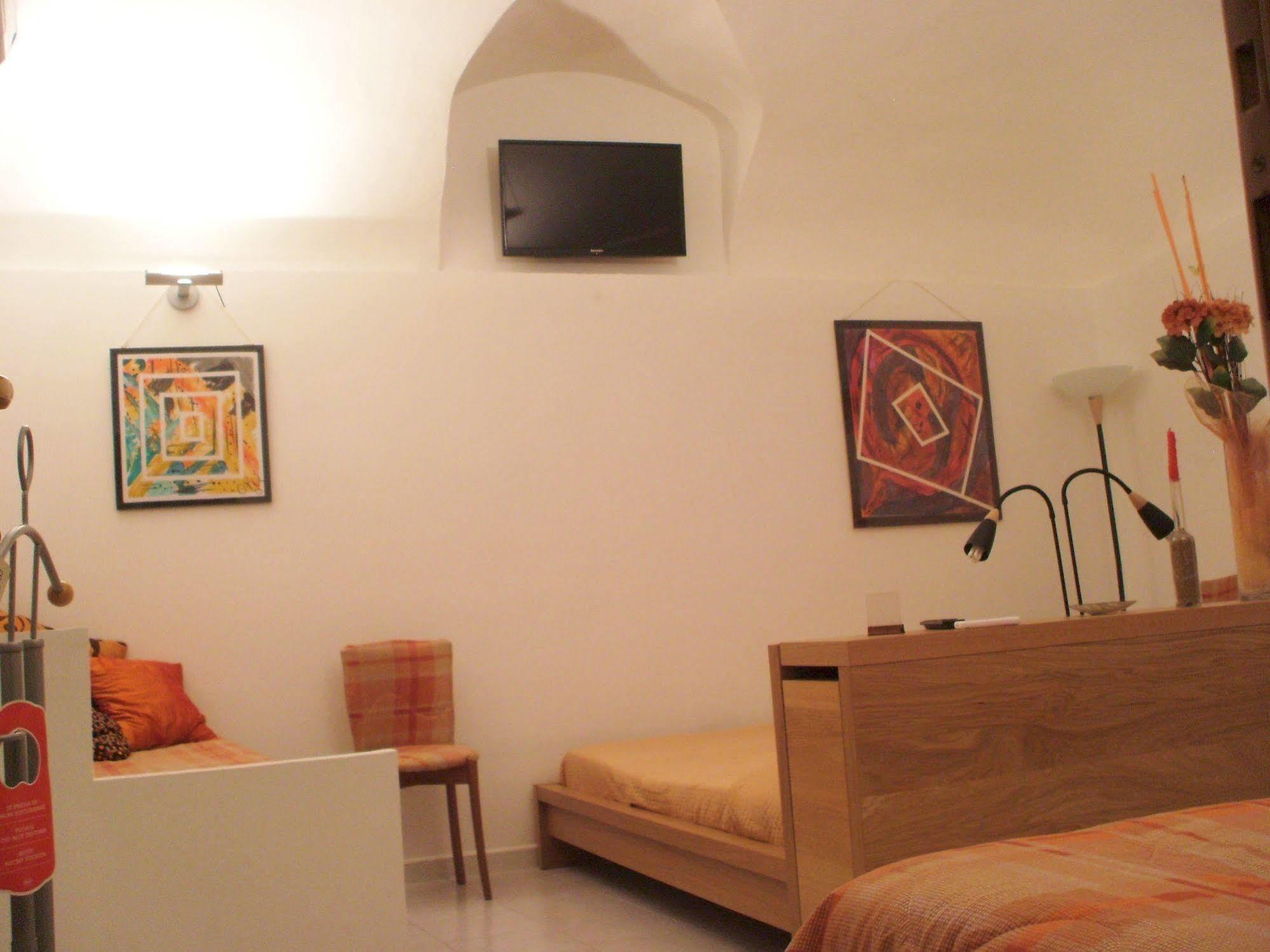 B&B Vinci Noto Extérieur photo